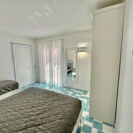 Holiday home Ginevra Vittoria's House - La Marmorata - *