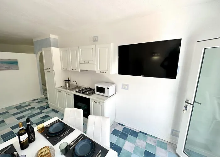 Ginevra Vittoria's House - La Marmorata -